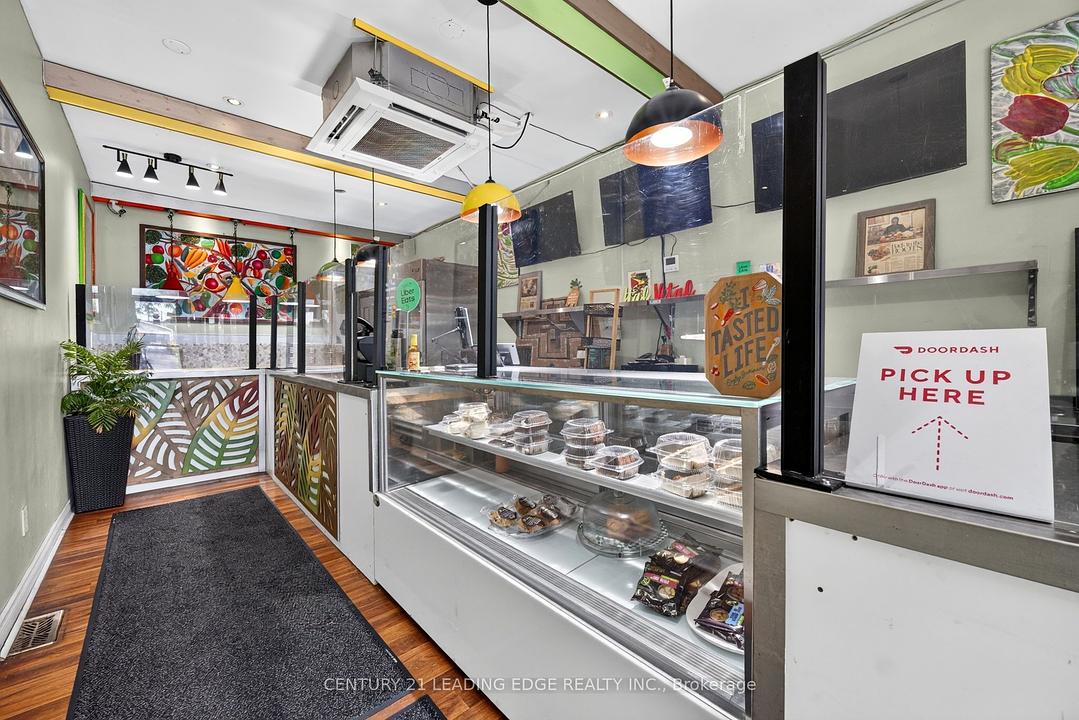 741 Pharmacy Avenue, Toronto, ON