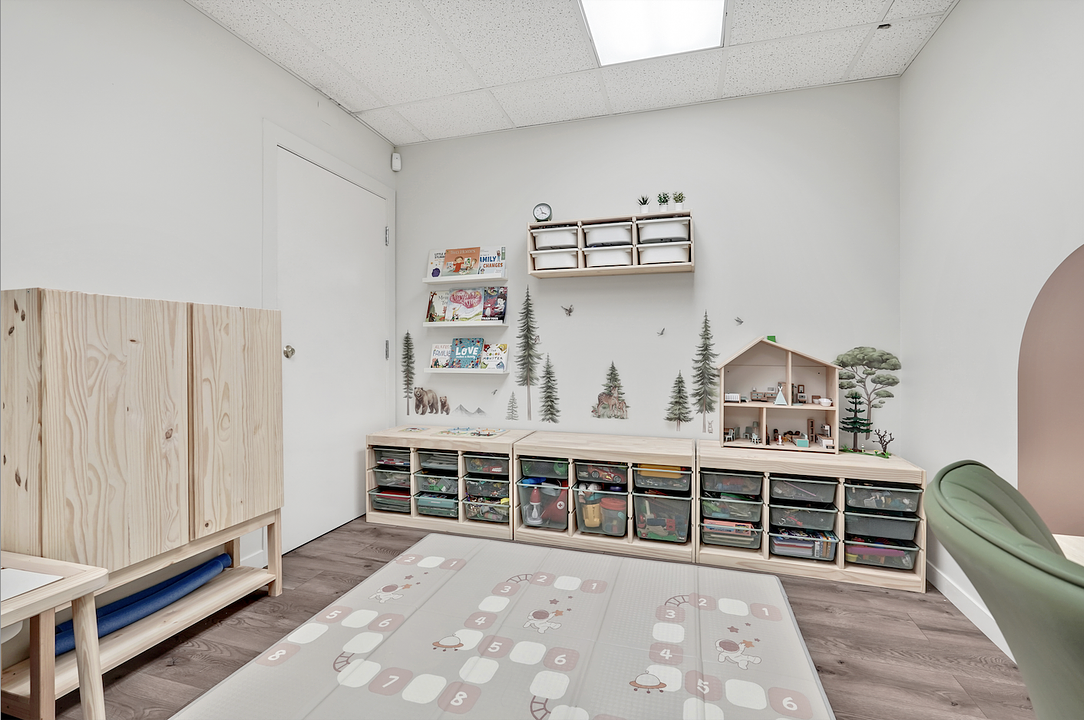 Kaitlan Mccuish - 2085 Skyline Drive, Burnaby, BC