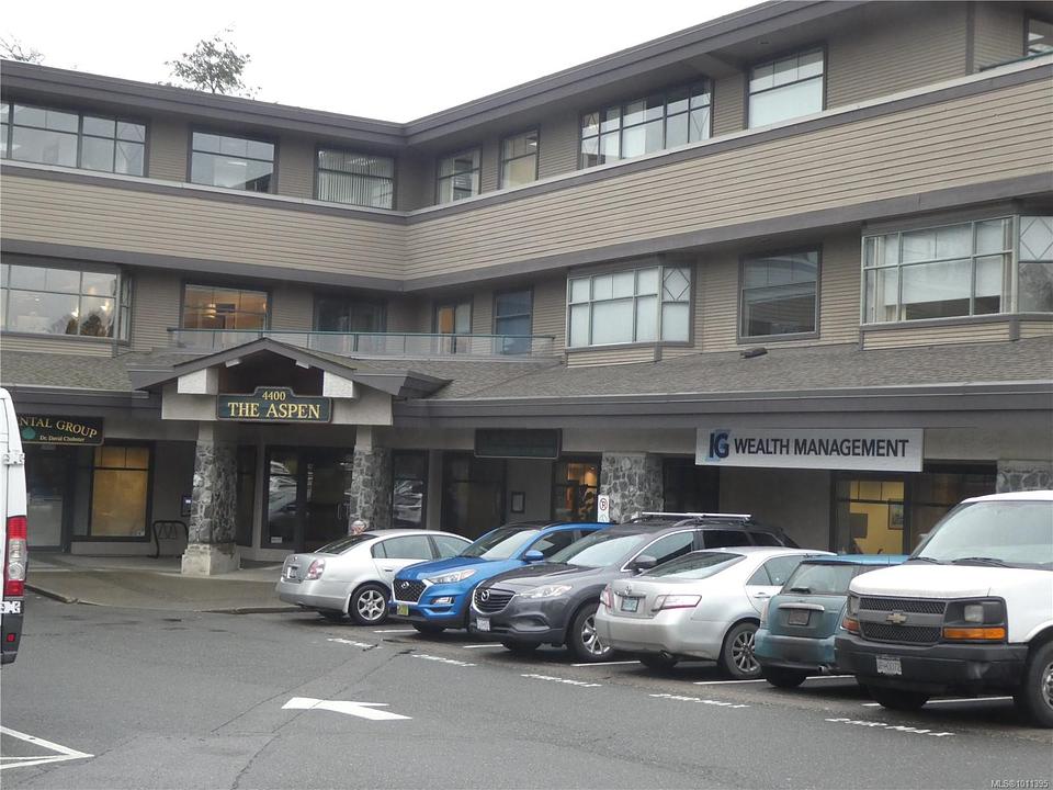 #101 - 4400 Chatterton Way, Victoria, BC
