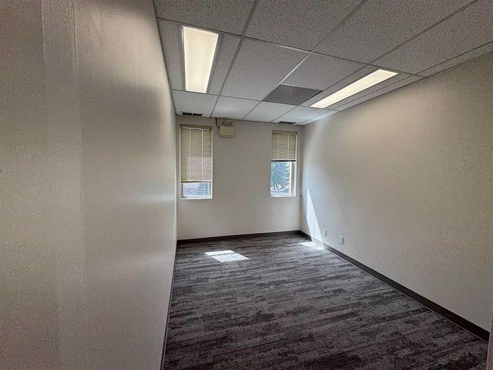 203 - 9919 Fairmount Drive Southeast, Calgary, AB