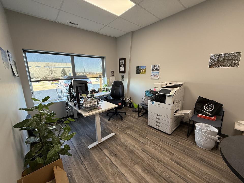 110 - 40 Queensland Cres, Red Deer, AB