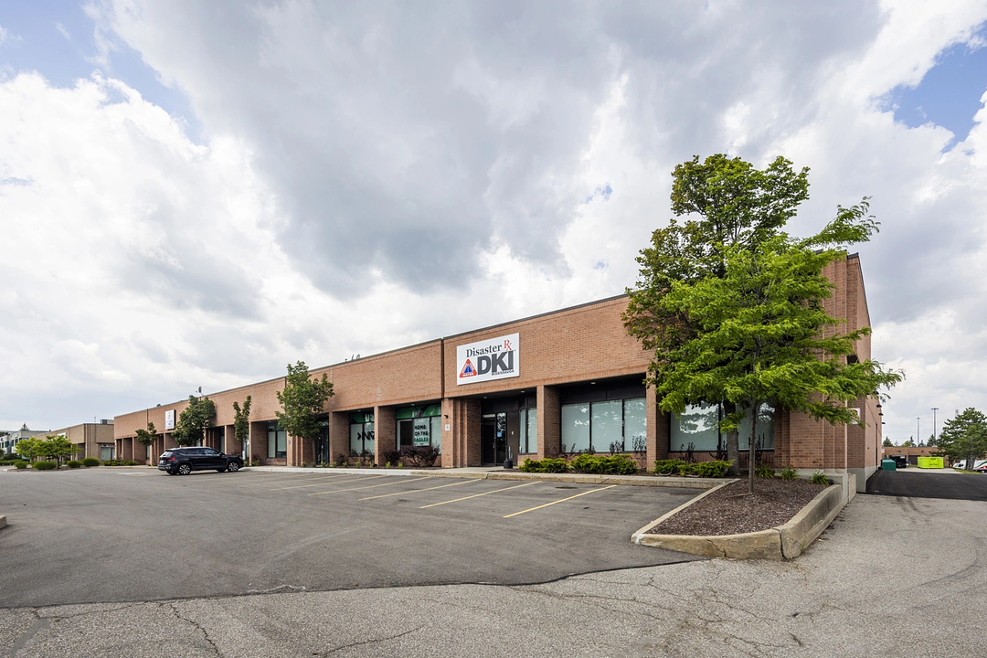 3 - 3135 Unity Drive, Mississauga, ON