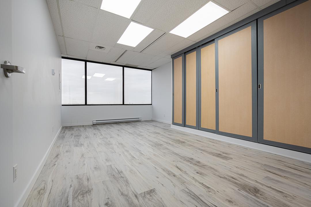 505 - 5881-5889 Cote des Neiges, Montreal, QC