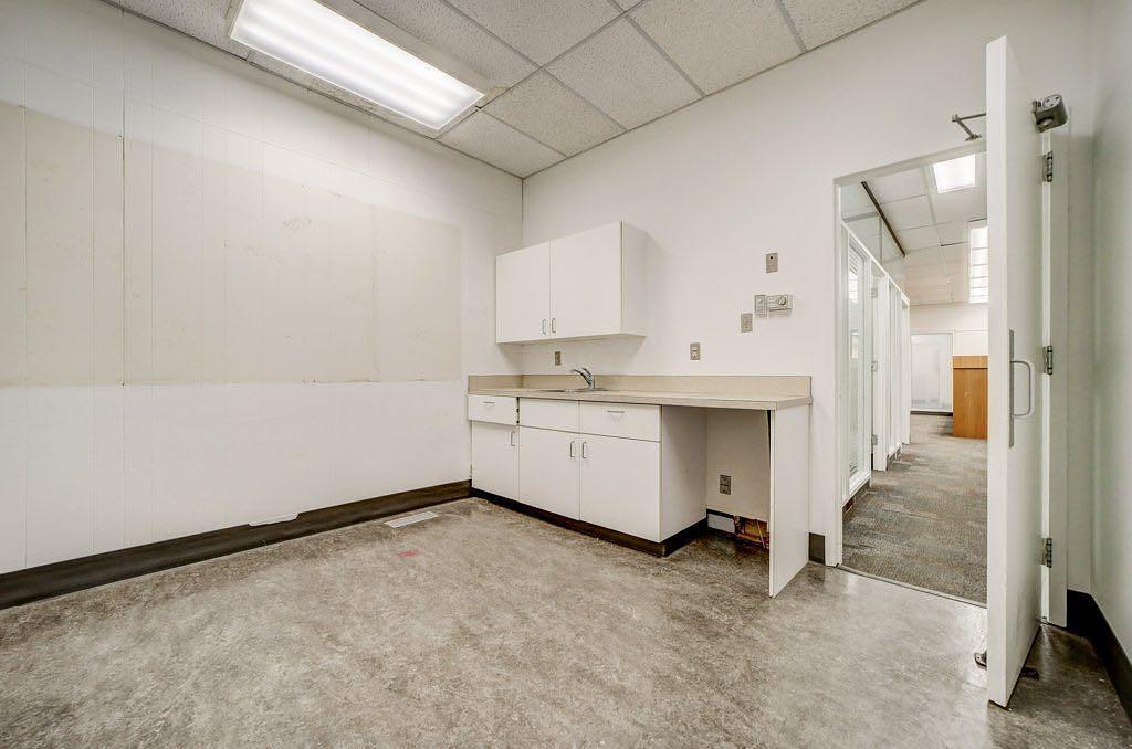 12937 20 Avenue, Crowsnest Pass, AB