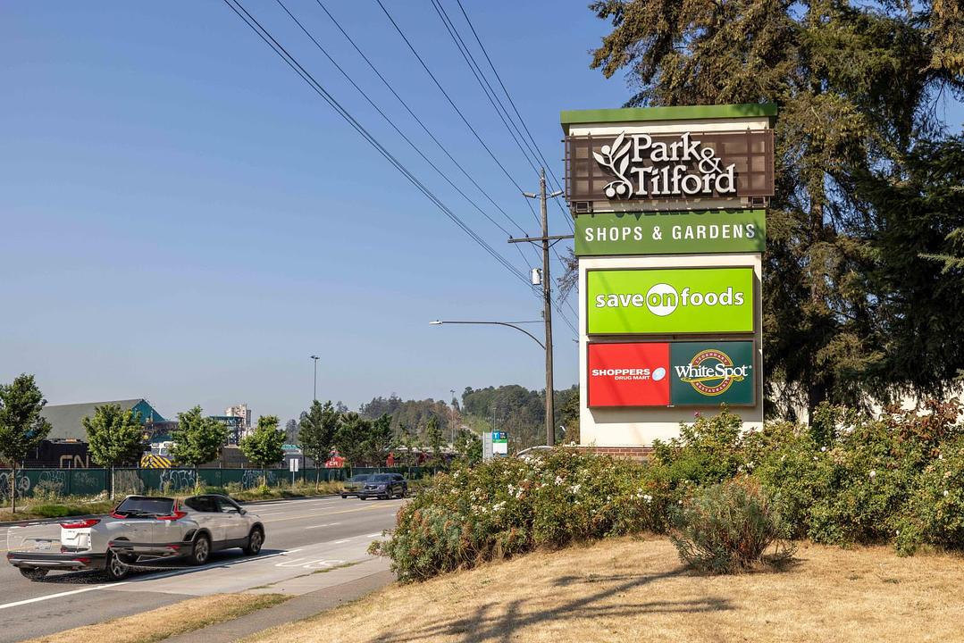 1005 - 333 Brooksbank Avenue, North Vancouver, BC