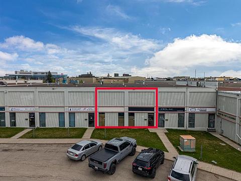 2219 35 Avenue Northeast, Calgary, AB