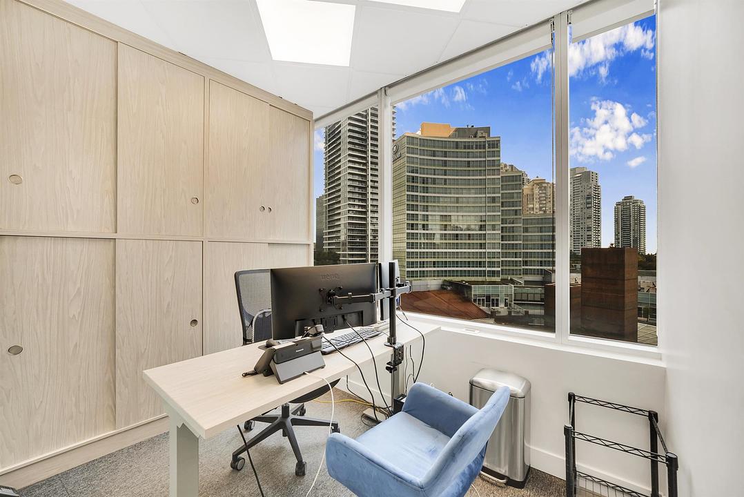 606 - 4538 Kingsway, Burnaby, BC
