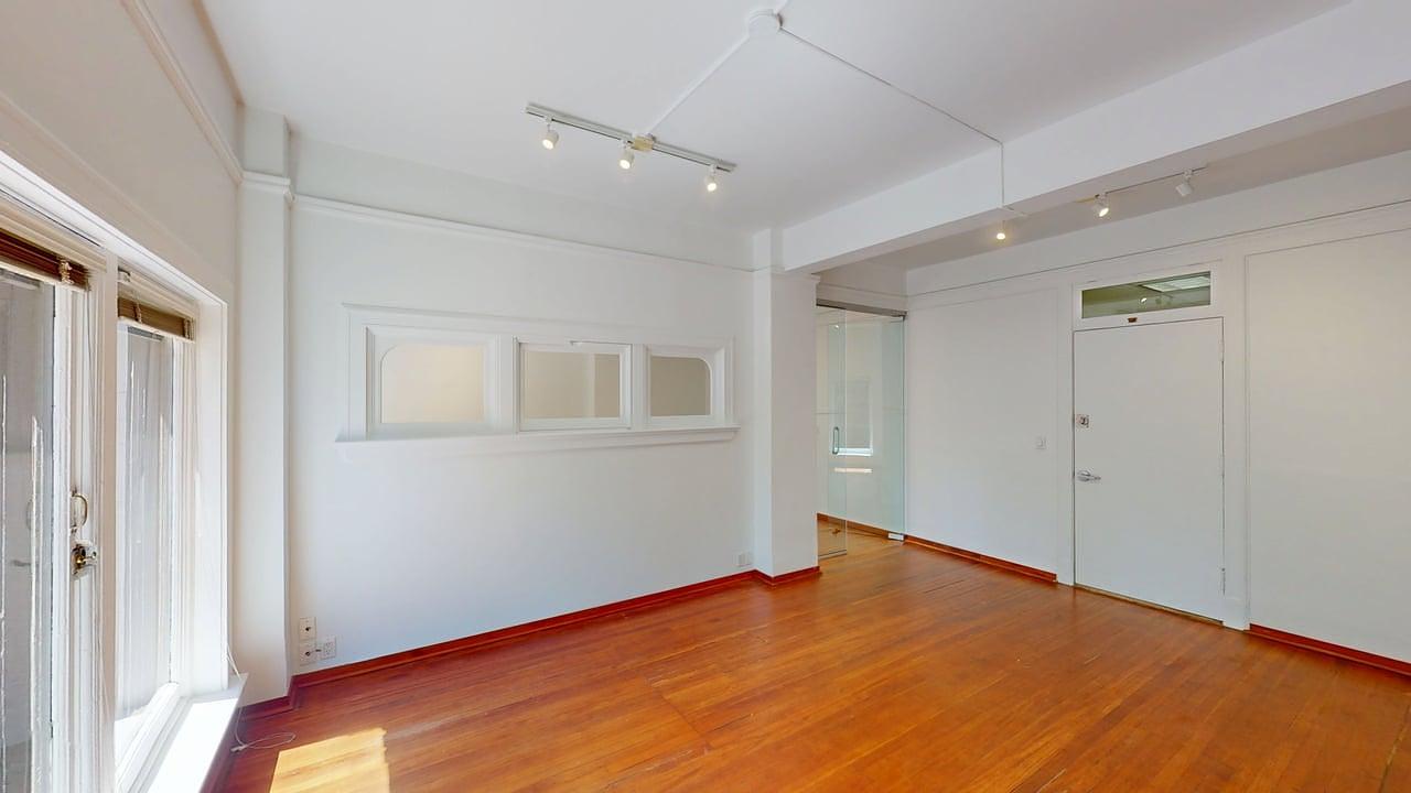 105/106 - 119 West Pender Street, Vancouver, BC