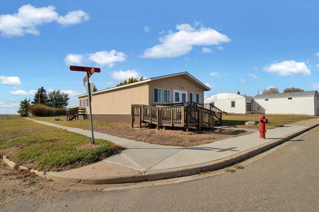 101 Main Street, Delia, AB