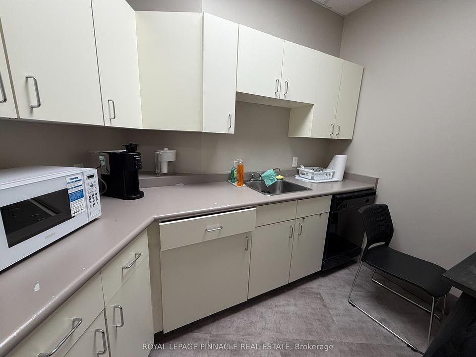 204-05 - 565 Sanatorium Road, Hamilton, ON
