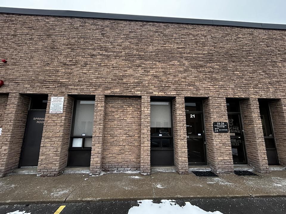 21 - 1565 Britannia Road East, Mississauga, ON