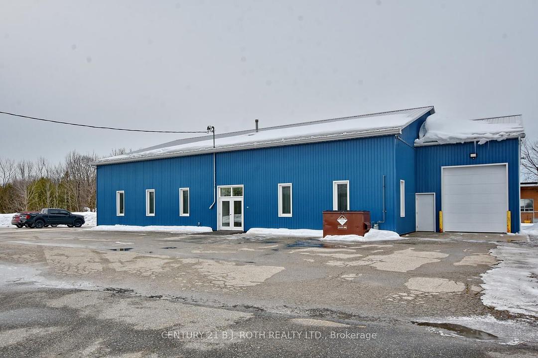 240 9th Avenue East, Owen Sound, ON