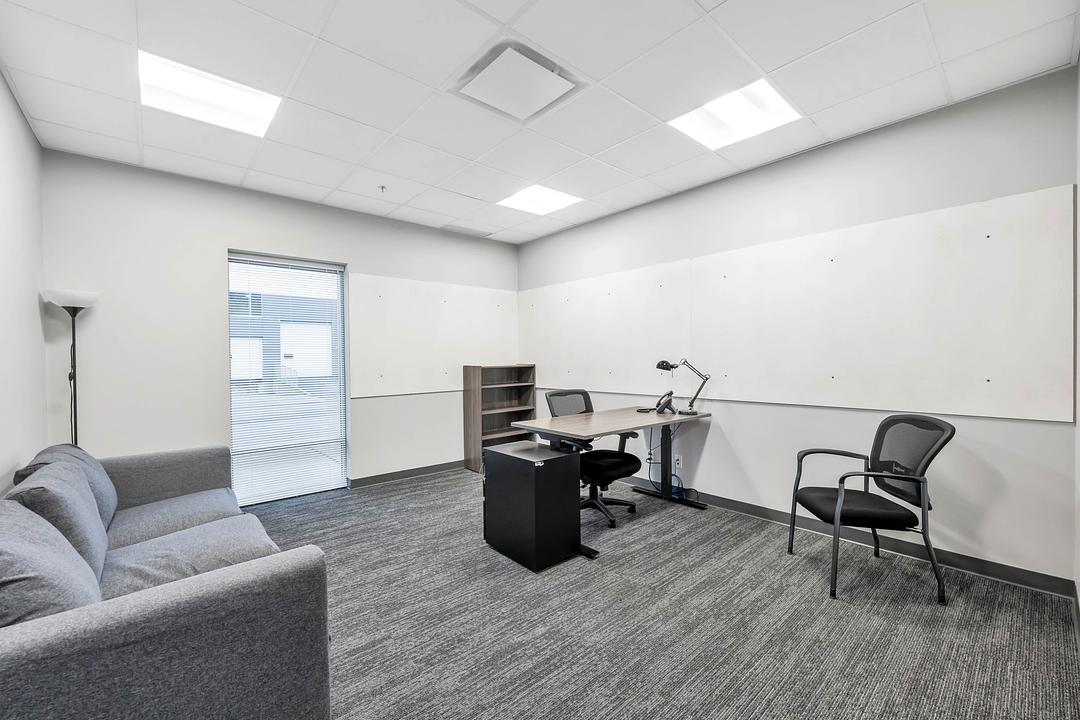 19055 Airport Way, Pitt Meadows, BC