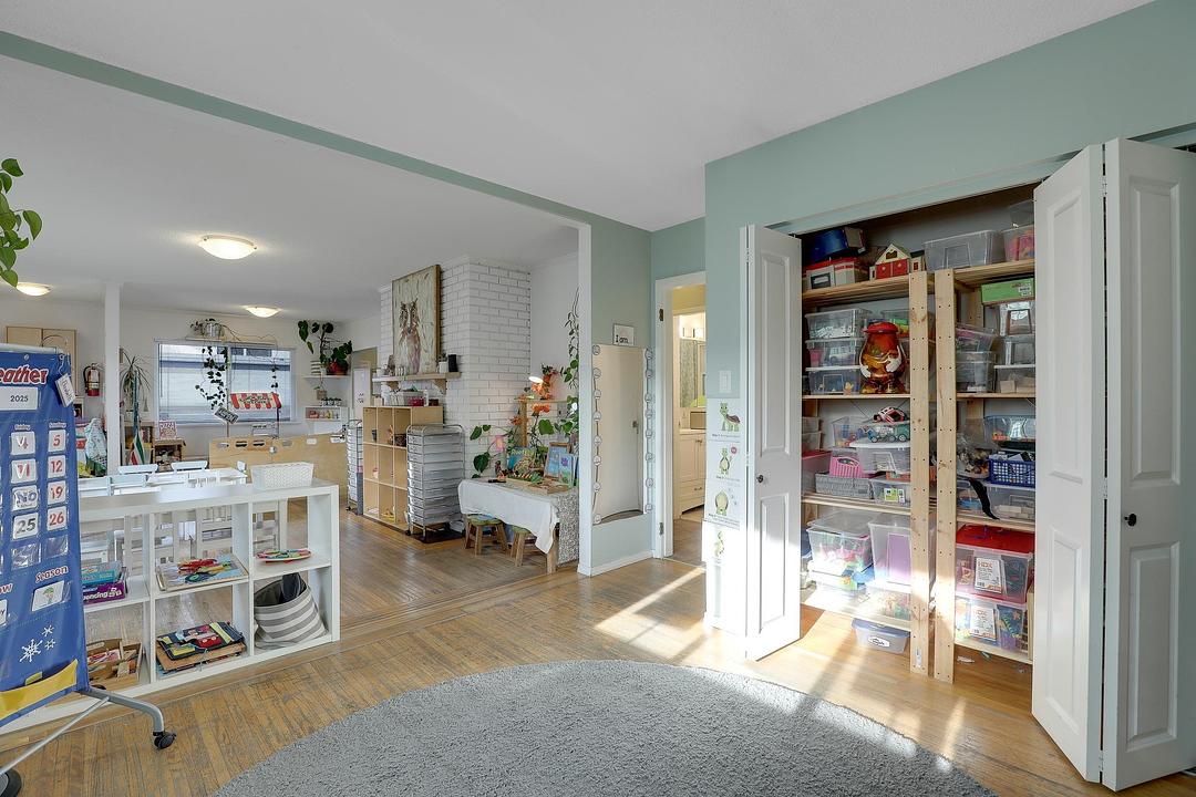 1554 Stevens Street, White Rock, BC