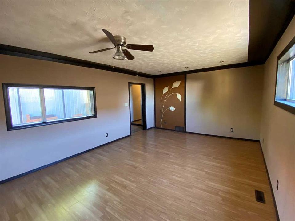 165 Centre Street, Tilley, AB
