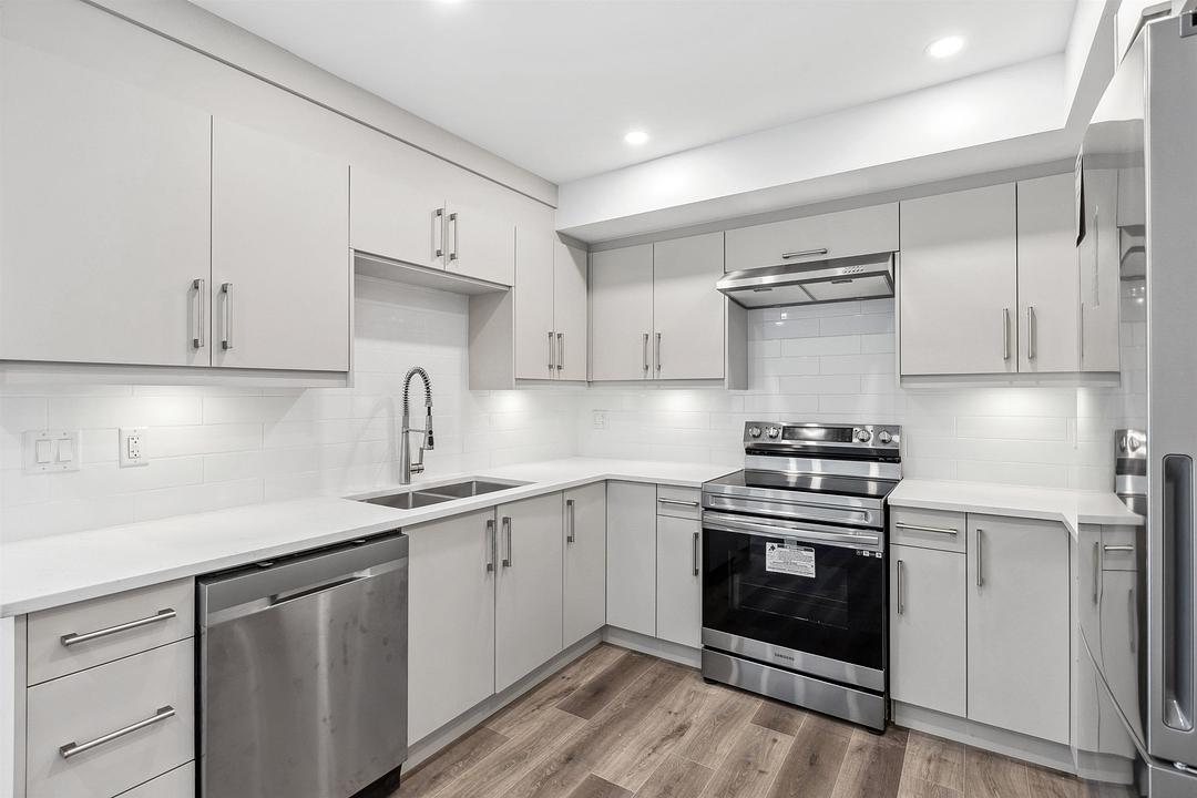 1635 Marine Drive, North Vancouver, BC