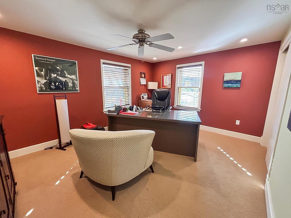180 Dufferin Street, Bridgewater, NS