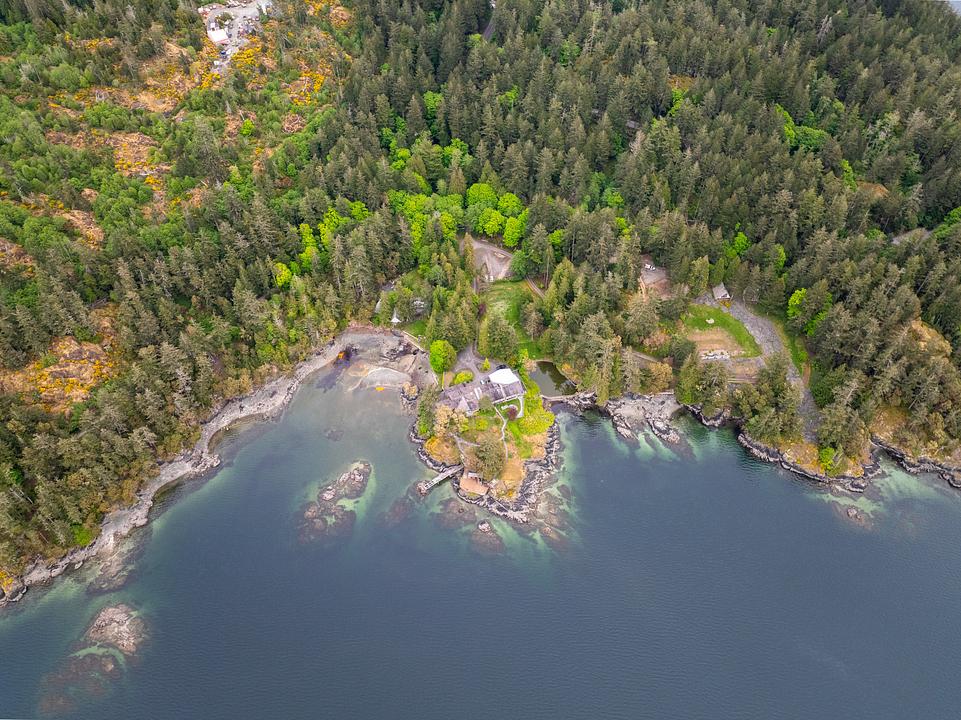 1424 Gillespie Road, Sooke, BC