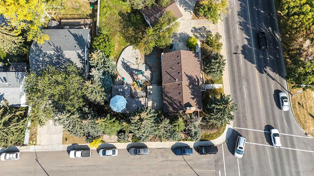 309 Main Street North, Airdrie, AB