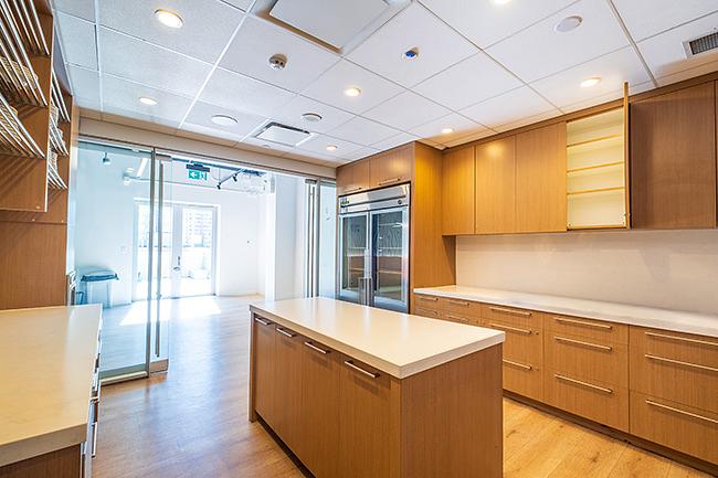 300 - 550 Robson Street, Vancouver, BC