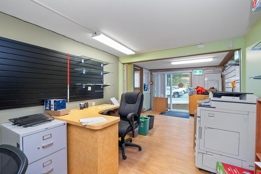 2265 West Railway Street, Abbotsford, BC