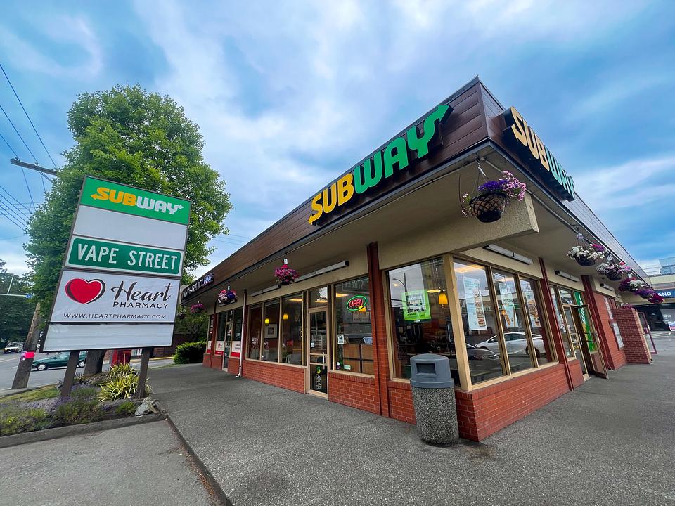880C Esquimalt Road, Victoria, BC