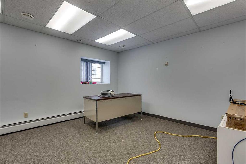 4831 Main Street, Alix, AB