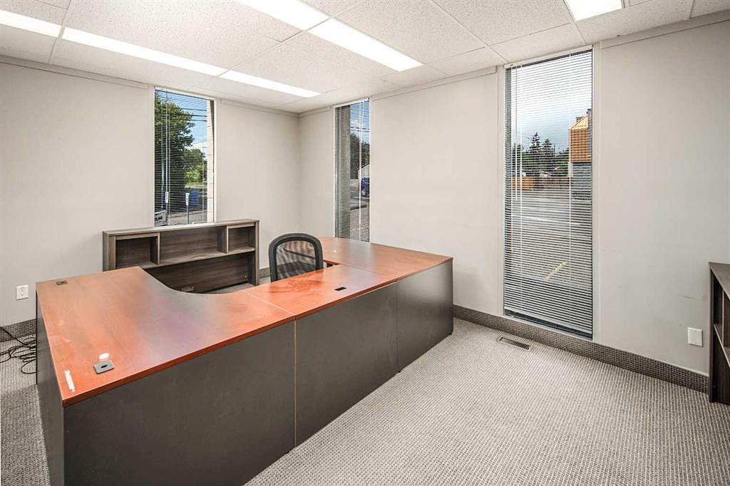 625 14 Street Northwest, Calgary, AB