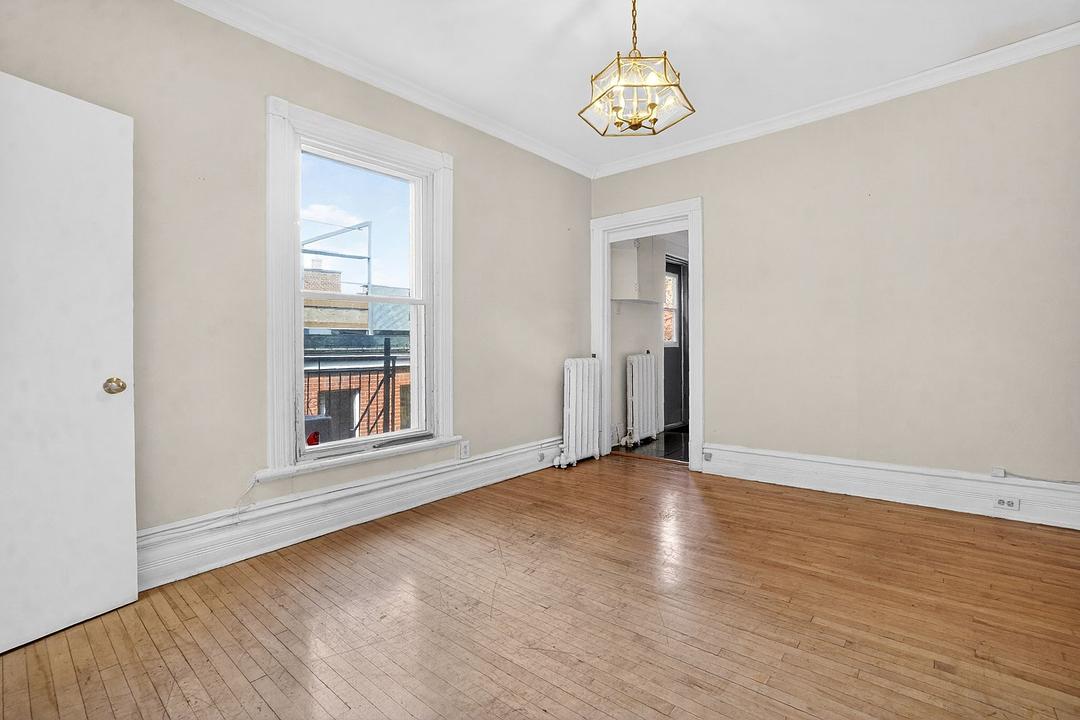 1 - 342 Rue Sherbrooke Est, Montréal, QC