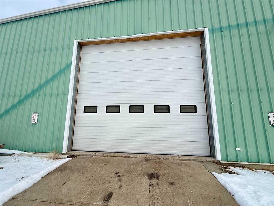 255048 Township Road 424, Ponoka County, AB