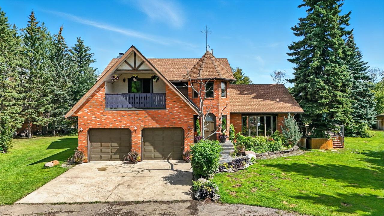 16815 41 Avenue Southwest, Edmonton, AB