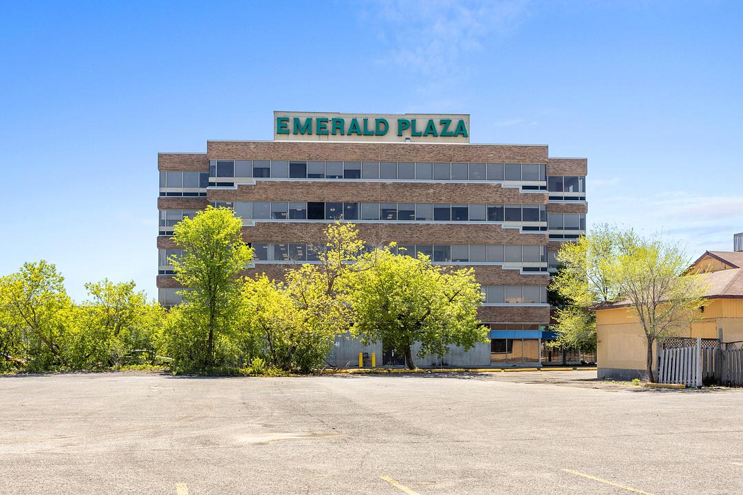 400 - Suite 400 - 1547 Merivale Road, Ottawa, ON