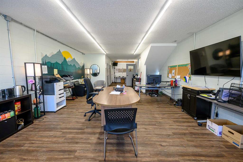 10013 110 Avenue, Grande Prairie, AB