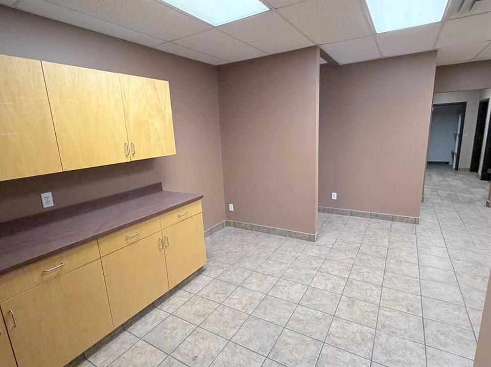 10211 88 Avenue, Clairmont, AB