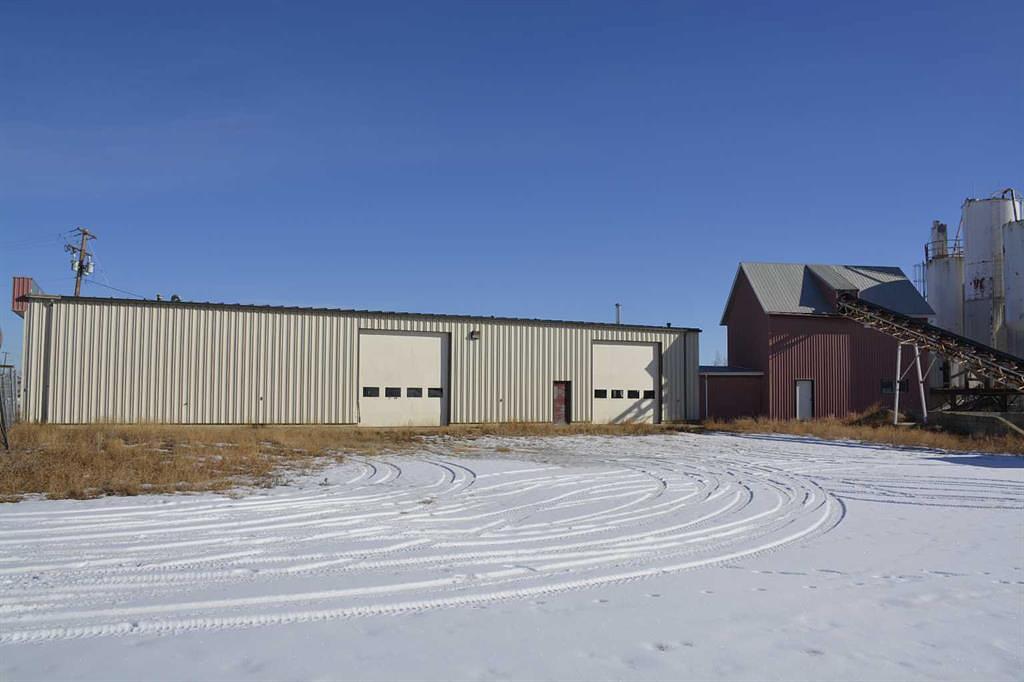 10601 77 Street, Peace River, AB