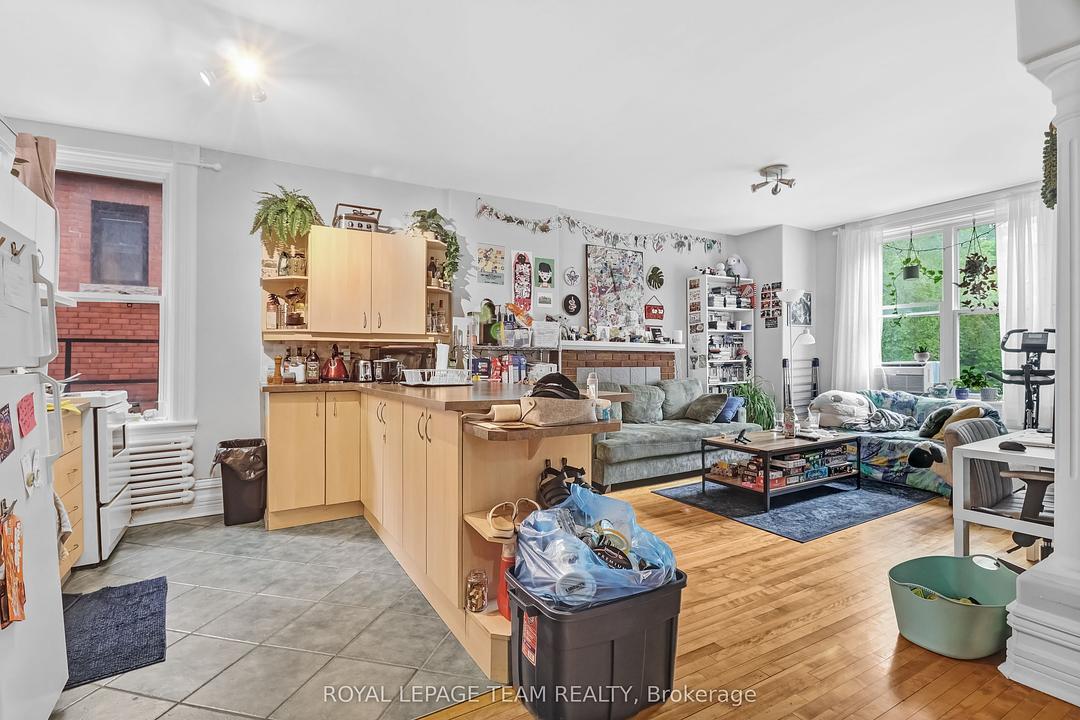 548 MacLaren Street, Ottawa, ON