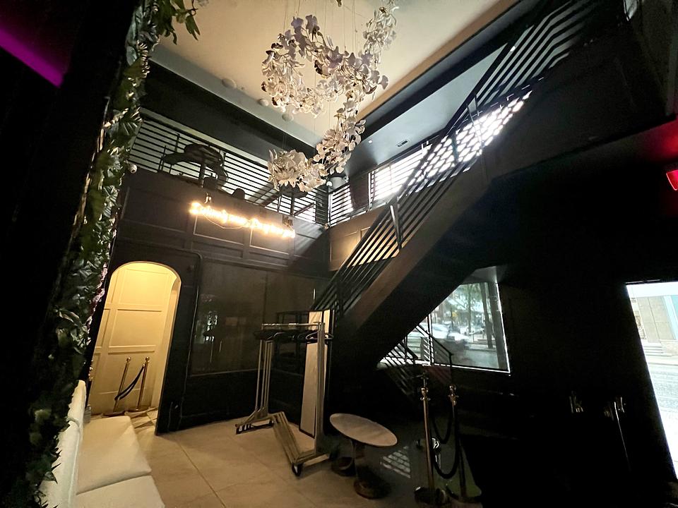 Fl 2 - 595 Hornby Street, Vancouver, BC