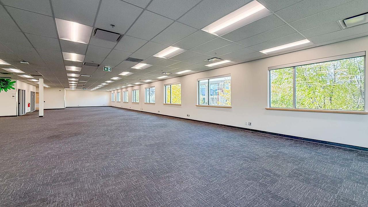 200 - 1090 Manhattan Drive, Kelowna, BC