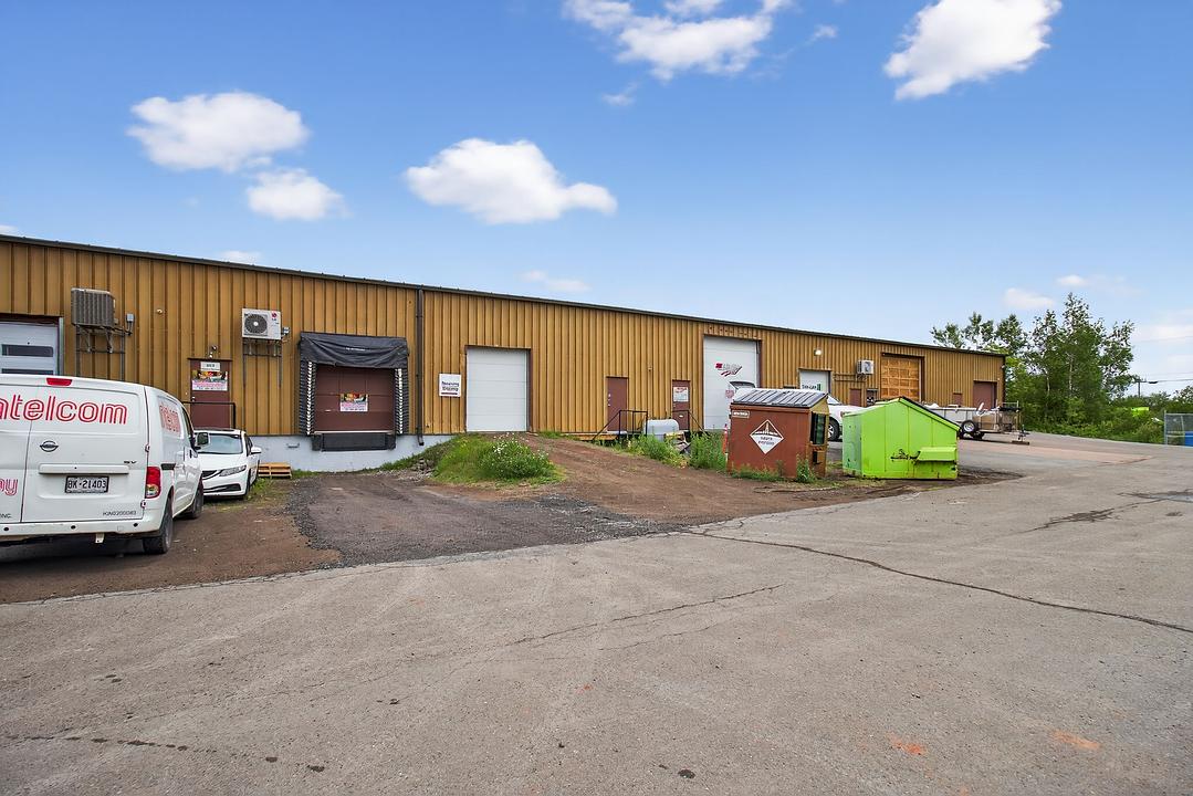 600 - 725 Champlain St, Dieppe, NB