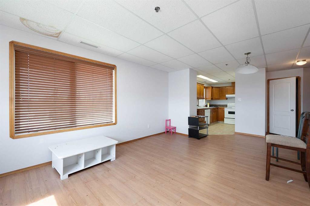 105 Oak Court, Anzac, AB