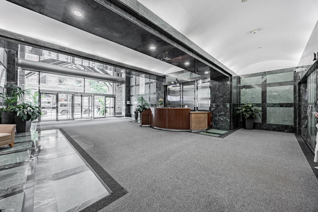 1400 - 1 Toronto Street, Toronto, ON
