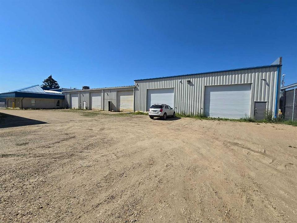 4628 62 Street, Red Deer, AB