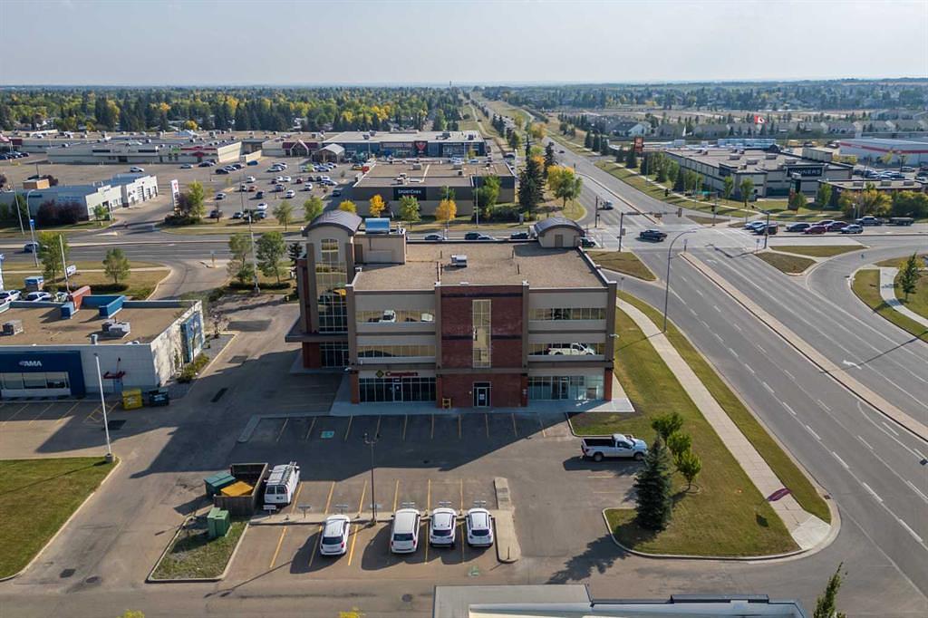 6708 48 Avenue, Camrose, AB
