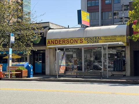 1520 Lonsdale Avenue, North Vancouver, BC