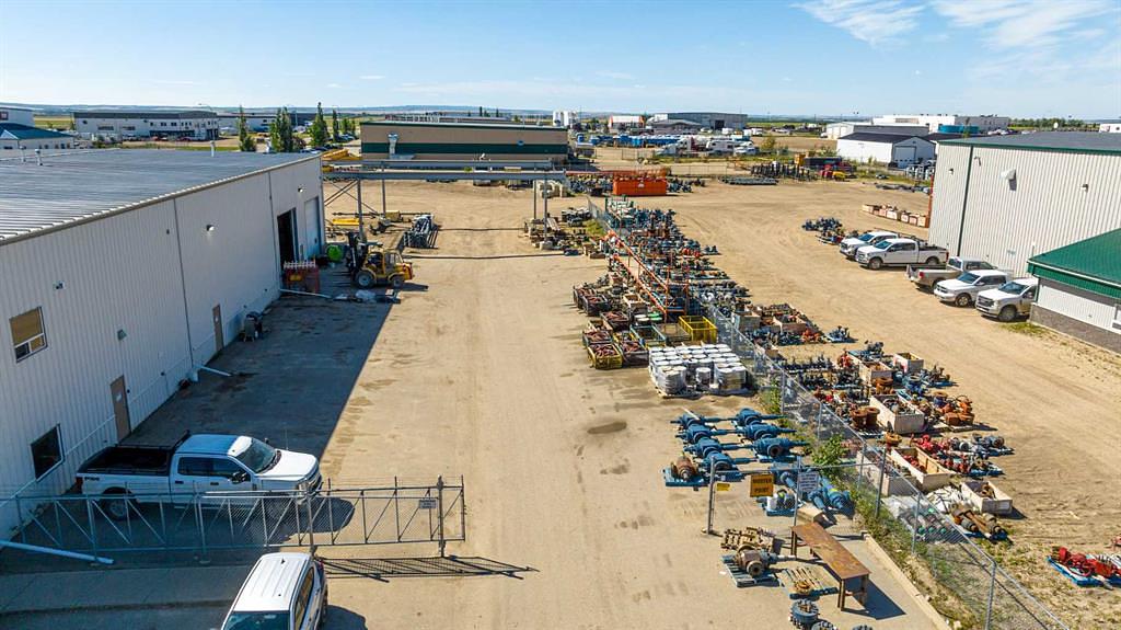 8002 105 Street, Clairmont, AB