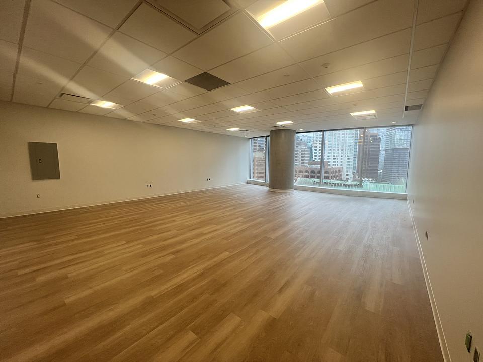 1370 - 320 Granville Street, Vancouver, BC