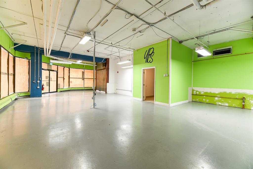 245 - 2411-221 6 Avenue Southeast, Calgary, AB
