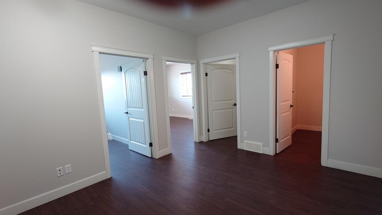 460 - 7700 76 Street Close, Red Deer, AB
