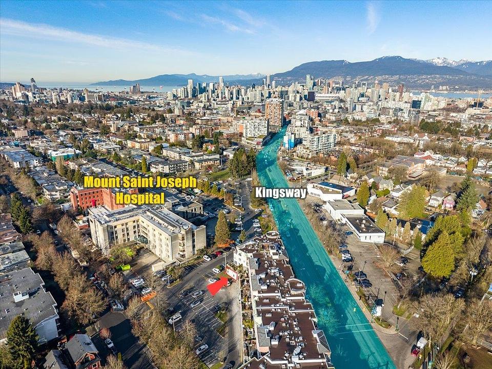 103/104 - 106-470 Kingsway, Vancouver, BC
