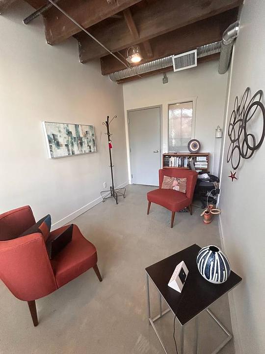 201 - 2190 Fir Street, Vancouver, BC